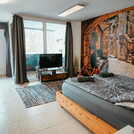 Danube Island Apartment 3 Wina Bagian luar foto