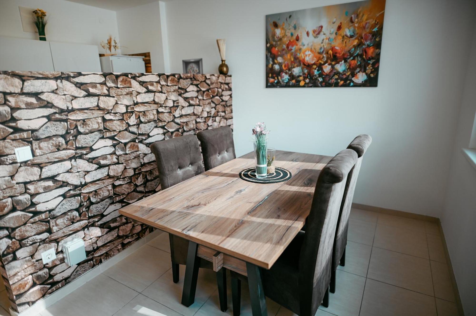 Danube Island Apartment 3 Wina Bagian luar foto